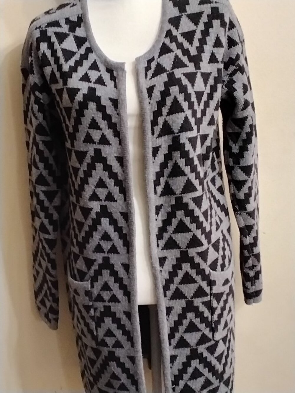 Ariat Aztec Open Front Cardigan Gray Black Women's Small